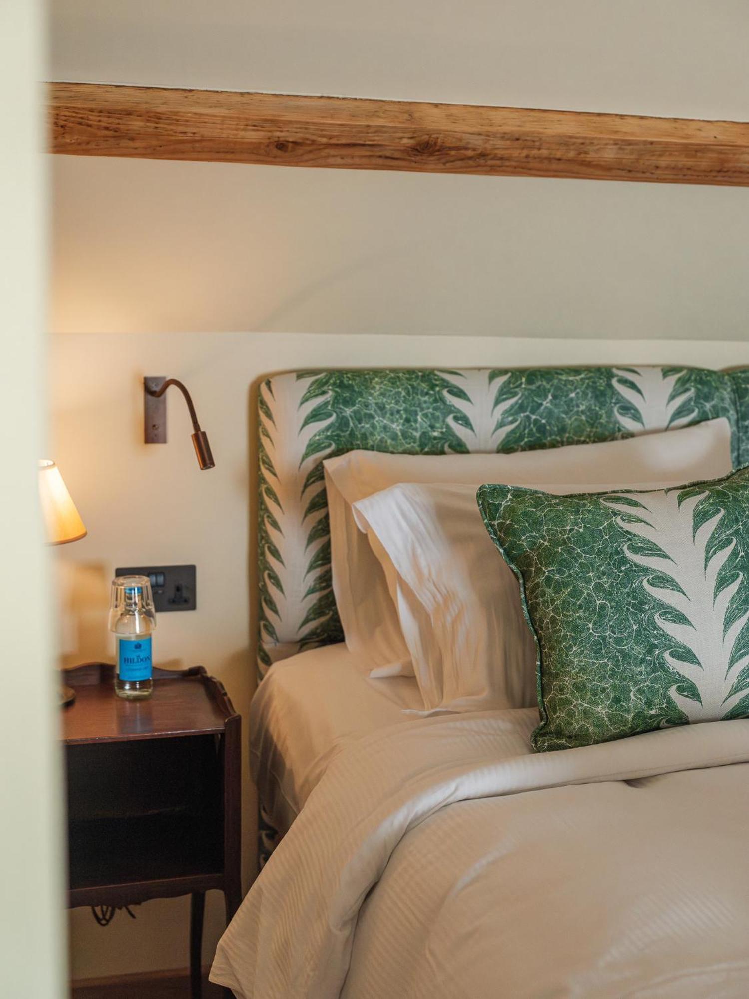Hotel The Stump Cirencester Habitación foto